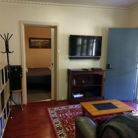 Cockatoo Cabin Halls Gap Eksteriør billede